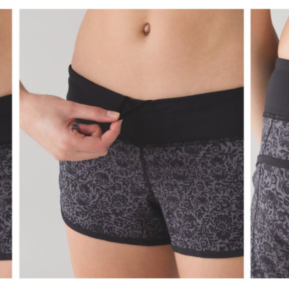 Speed Up Low-Rise Lined Short 2.5" - Flossy Dark Carbon Black - Picture 8 of 10